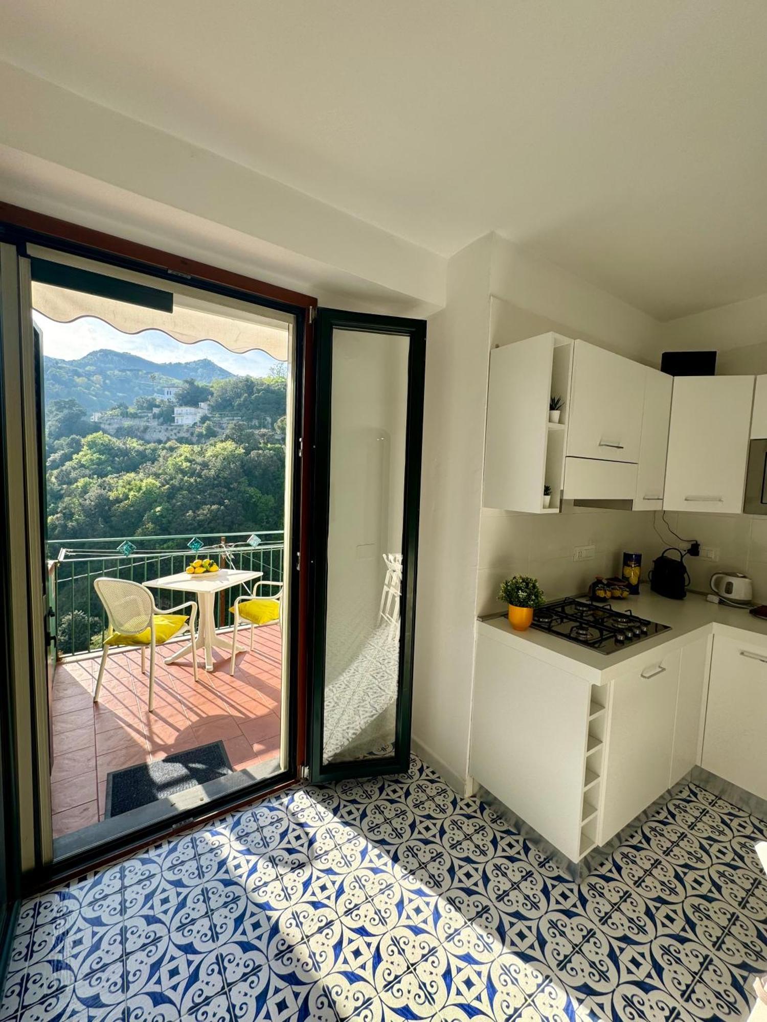 VietriPanoramic Flat Amalfi Coast - Sea View 1アパートメント エクステリア 写真